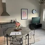 Practical Apartment Near City Center